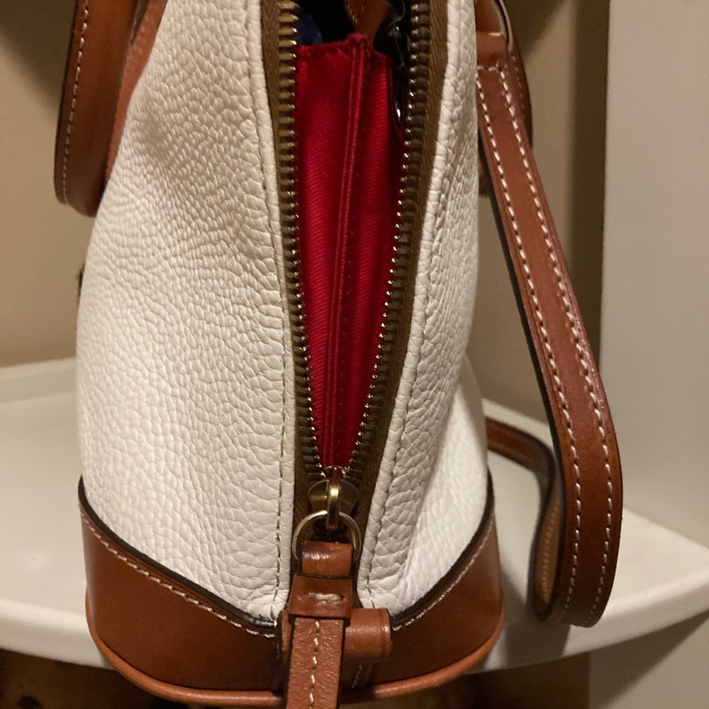 COPY - Dooney snd Bourke zip zip satchel